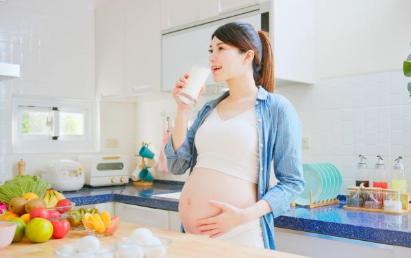 Lượng protein cần nạp của phụ nữ có thai 