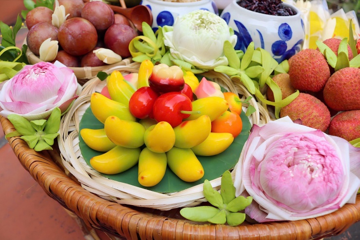 Khám Phá Mâm Cúng Tết Đoan Ngọ Đầy Nghệ Thuật Của Một Người Mẹ Hà Nội