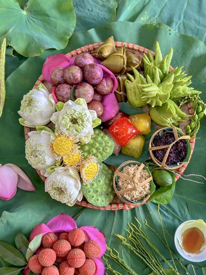 Tết Đoan Ngọ 2025: Những Mâm Cỗ Cúng Đẹp Mắt và Ý Nghĩa