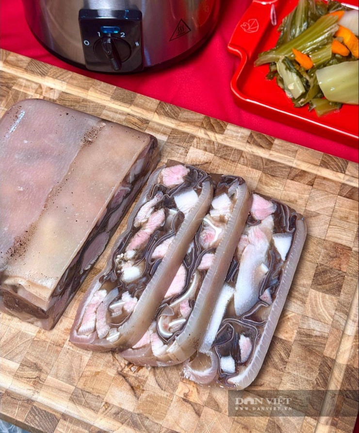 Bí quyết chế biến thịt đông mềm mịn, không ngấy cho ngày Tết thêm trọn vẹn