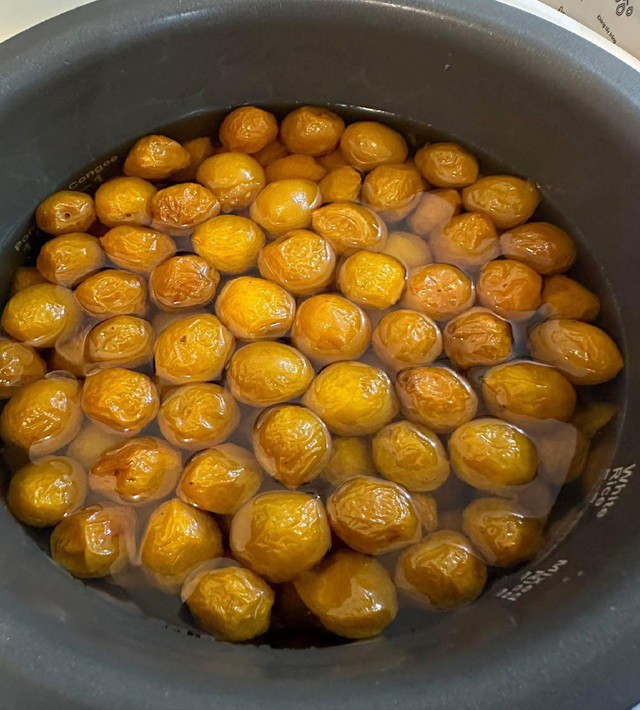 Mùa Mơ Má Đào Mộc Châu: Hướng Dẫn Ngâm Mơ Ngon Không Váng, Giải Nhiệt Mùa Hè