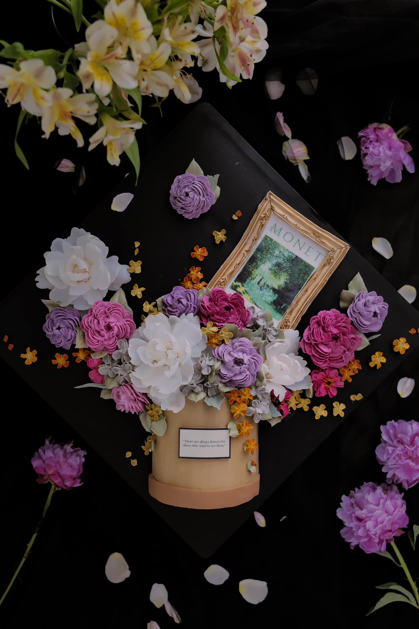 Khám Phá Nghệ Thuật Làm Bánh Với Những Bông Hoa Ăn Được