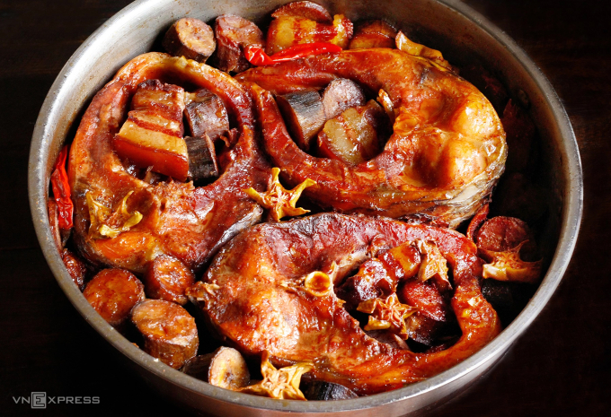 Kỹ Thuật Nấu Ăn: Lửa Nghỉ Tạo Nên Món Kho Đậm Đà Và Hoàn Hảo