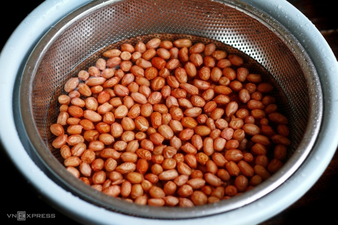 Các bước để có lạc rang giòn lâu