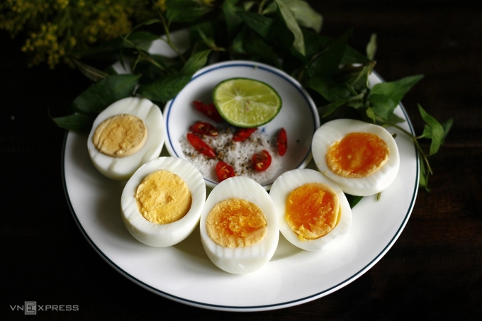 Trứng luộc có viền xanh: Có nên ăn không?