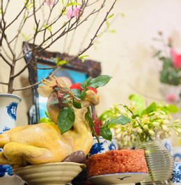 Hướng dẫn luộc gà cúng ông Công ông Táo vàng ươm, không bị thâm cổ